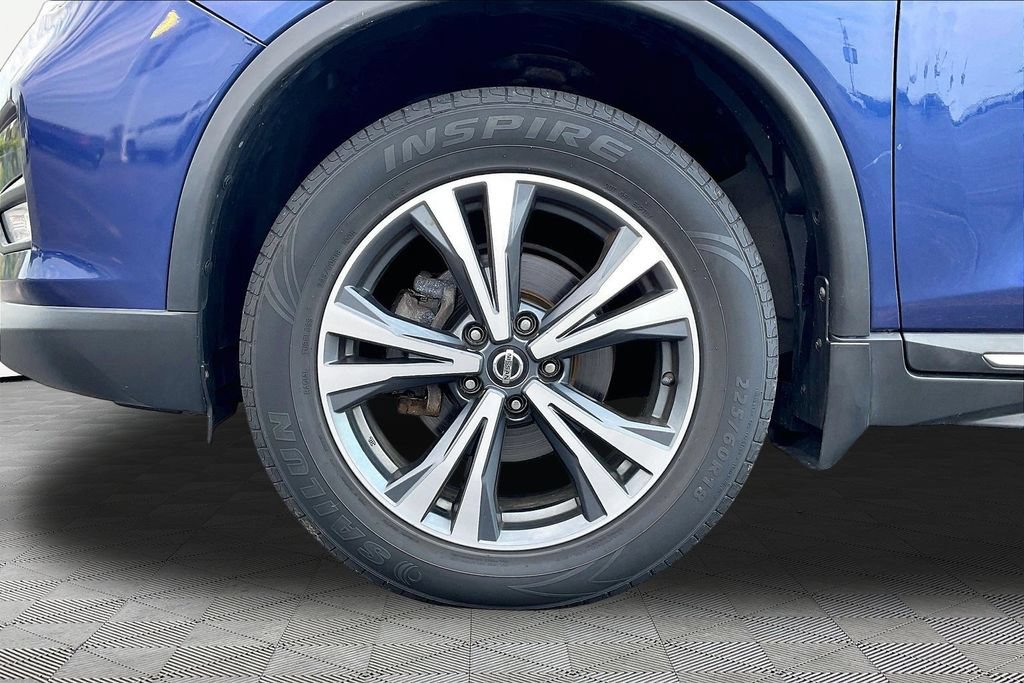 Used 2018 Nissan Rogue SL w/ Premium Package AWD/4WD image 34