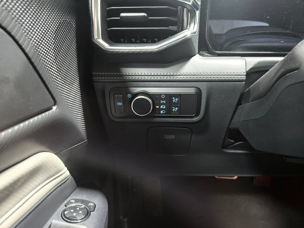Used 2024 Ford Mustang Premium RWD image 15