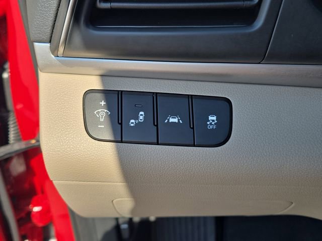 Used 2020 Hyundai Elantra SEL image 19
