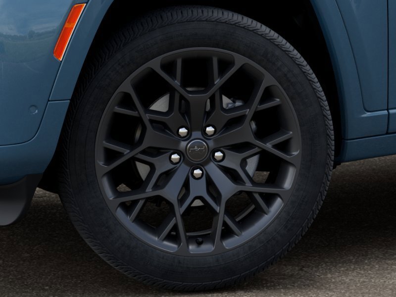 New 2027 Jeep Grand Cherokee Summit AWD/4WD image 8