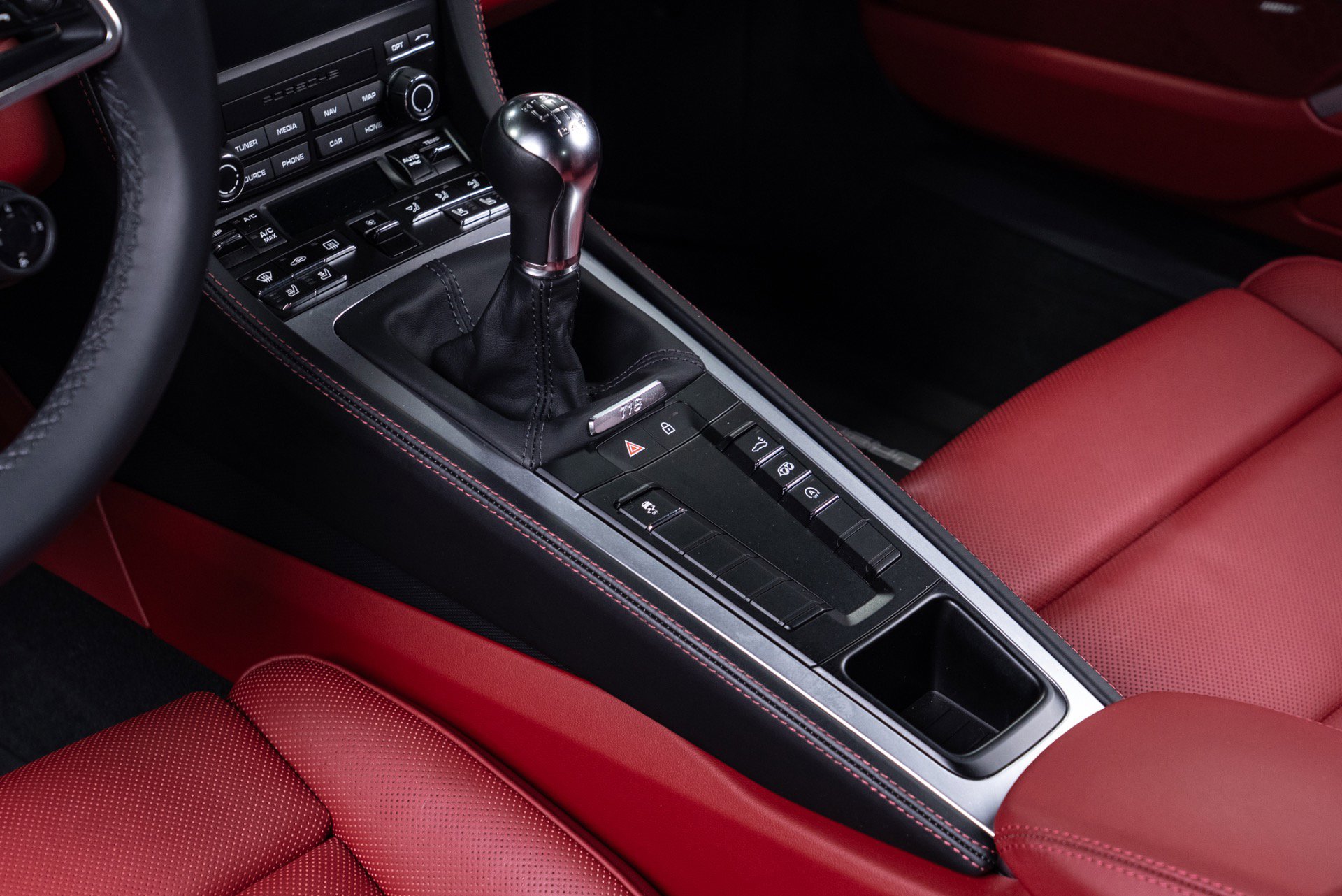 Used 2024 Porsche 718 Cayman S image 59