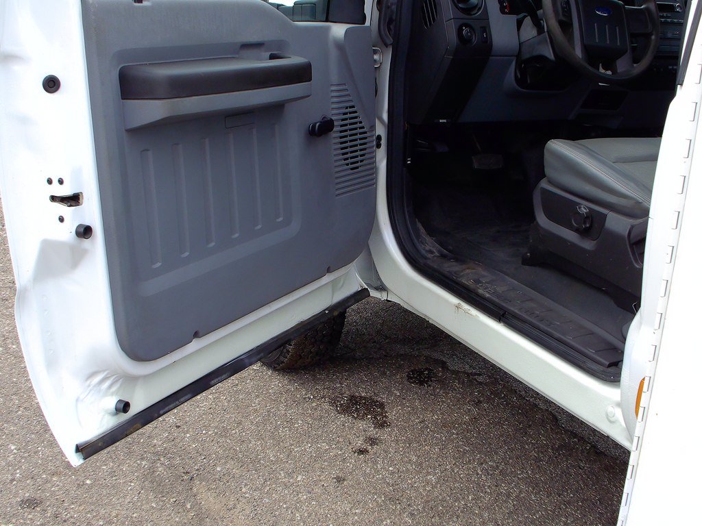 Used 2013 Ford F350 XL w/ XL Value Pkg AWD/4WD image 9