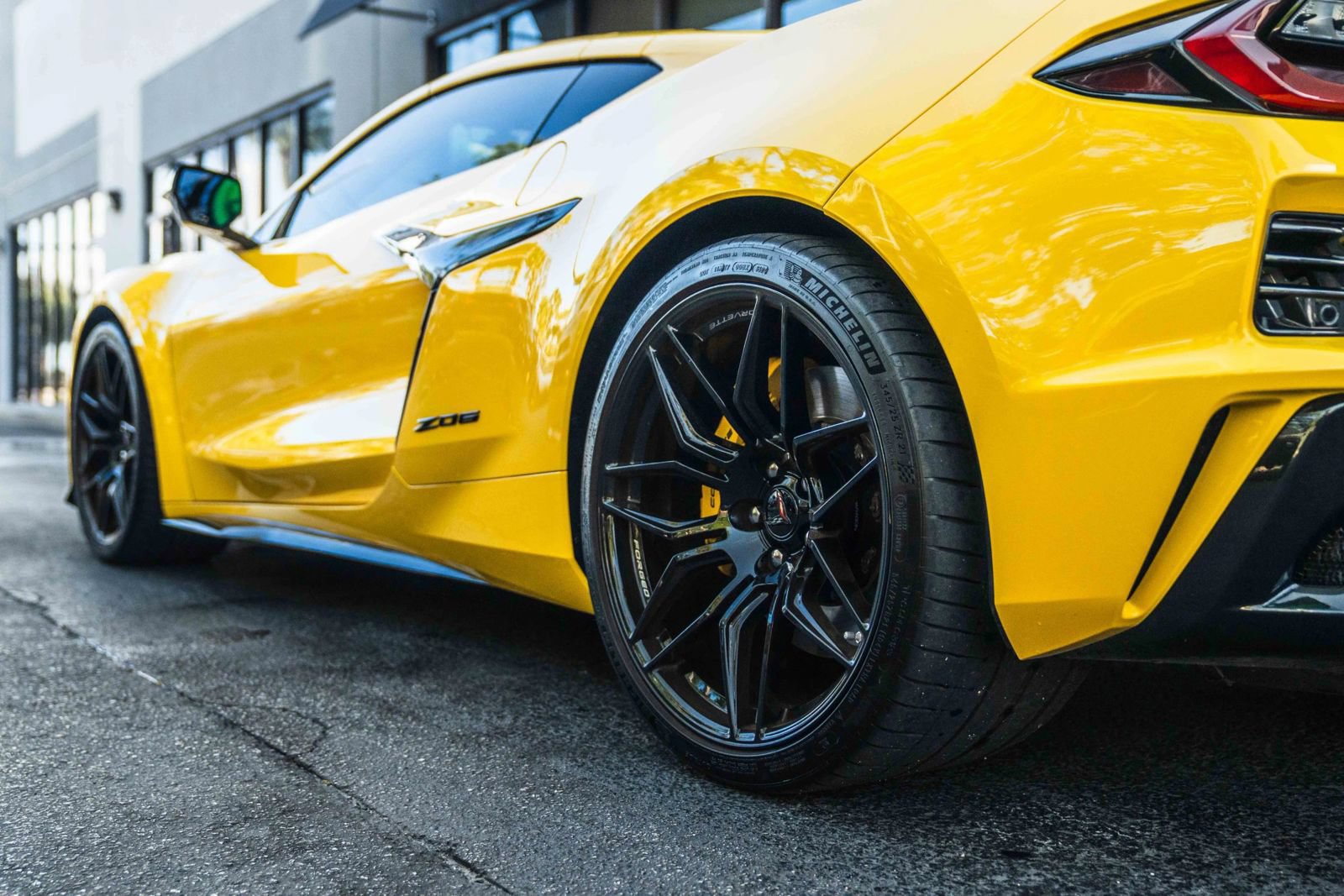 Used 2025 Chevrolet Corvette Z06 RWD image 10