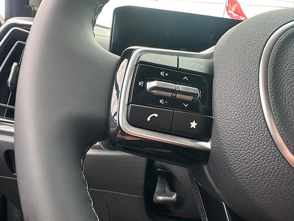 New 2025 Kia Sorento EX image 19