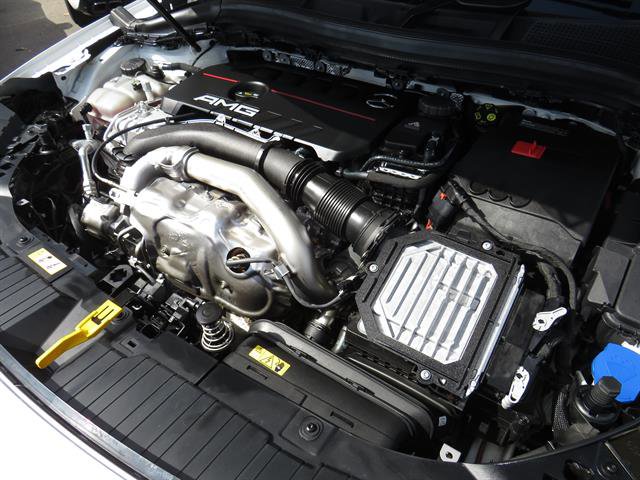 Used 2025 Mercedes-Benz GLA 35 AMG 4MATIC image 7