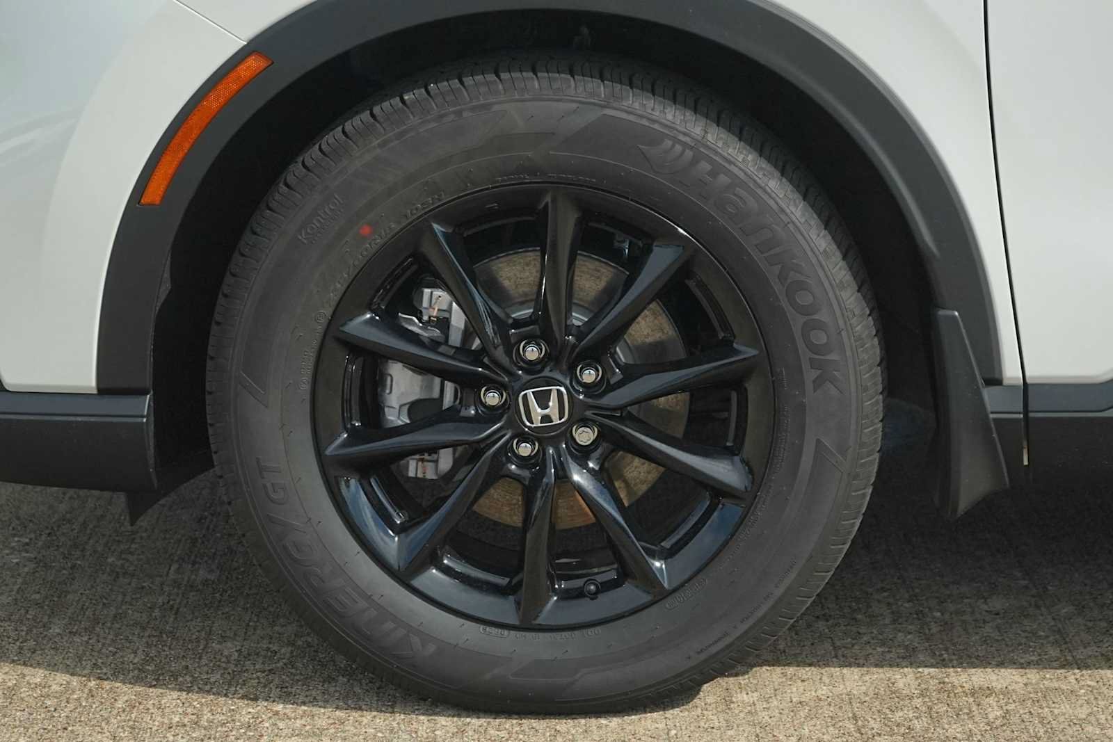 Certified 2026 Honda CR-V Sport image 7
