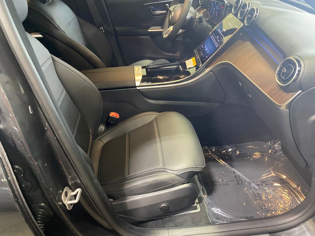 New 2026 Mercedes-Benz GLC 300 4MATIC image 21