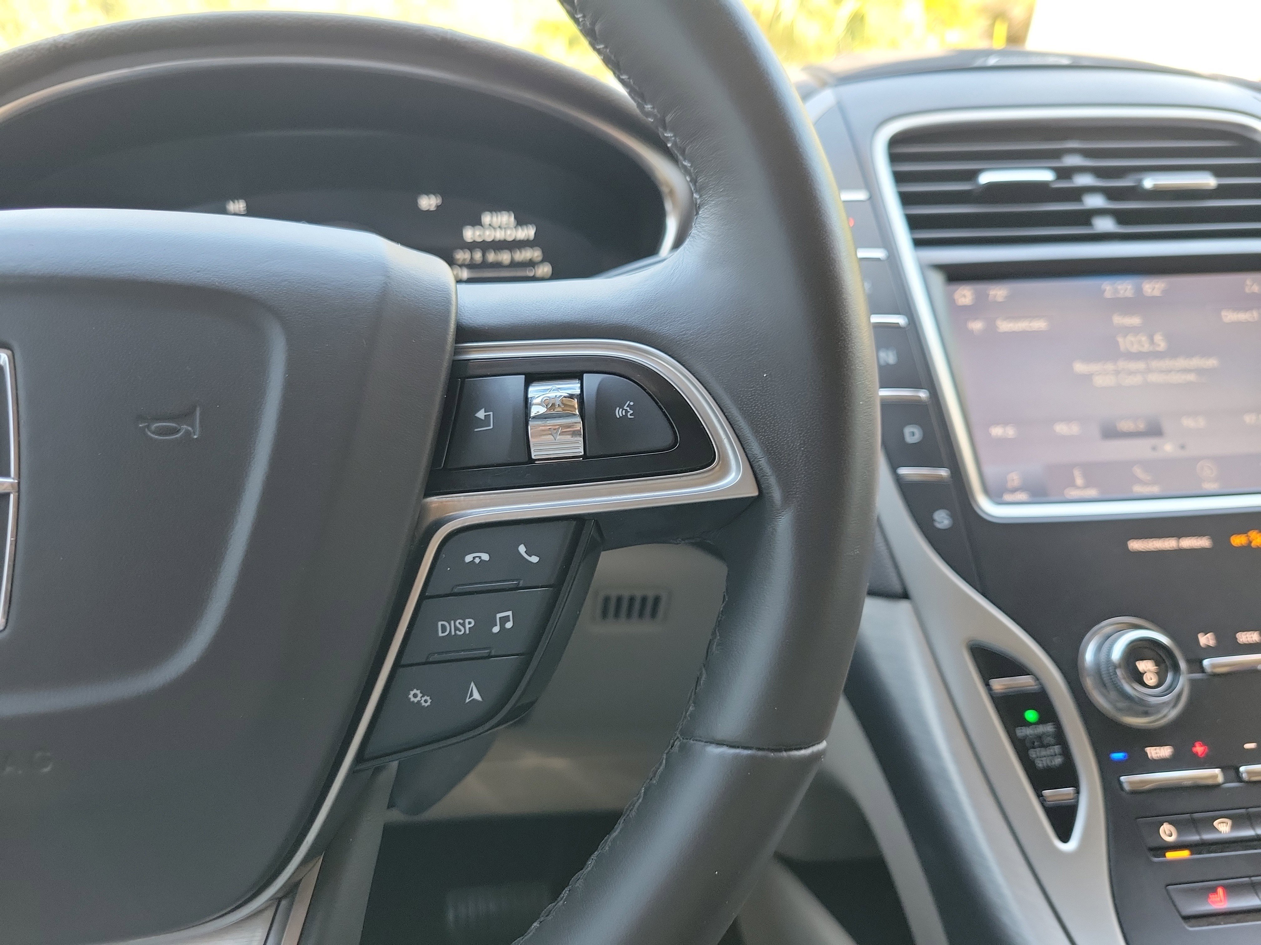 Used 2020 Lincoln Nautilus FWD w/ Equipment Group 101A image 30