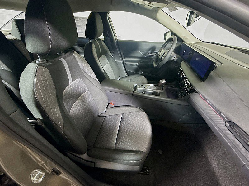 New 2026 Nissan Sentra SV w/ SV Convenience Package FWD image 26