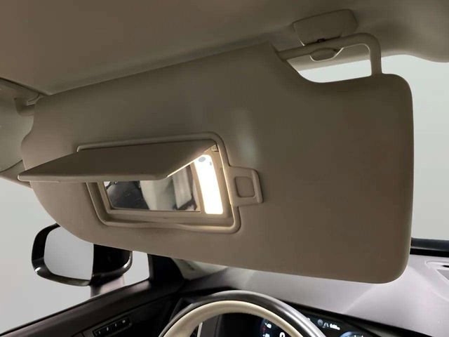 Used 2020 Volvo XC90 T5 Momentum image 17