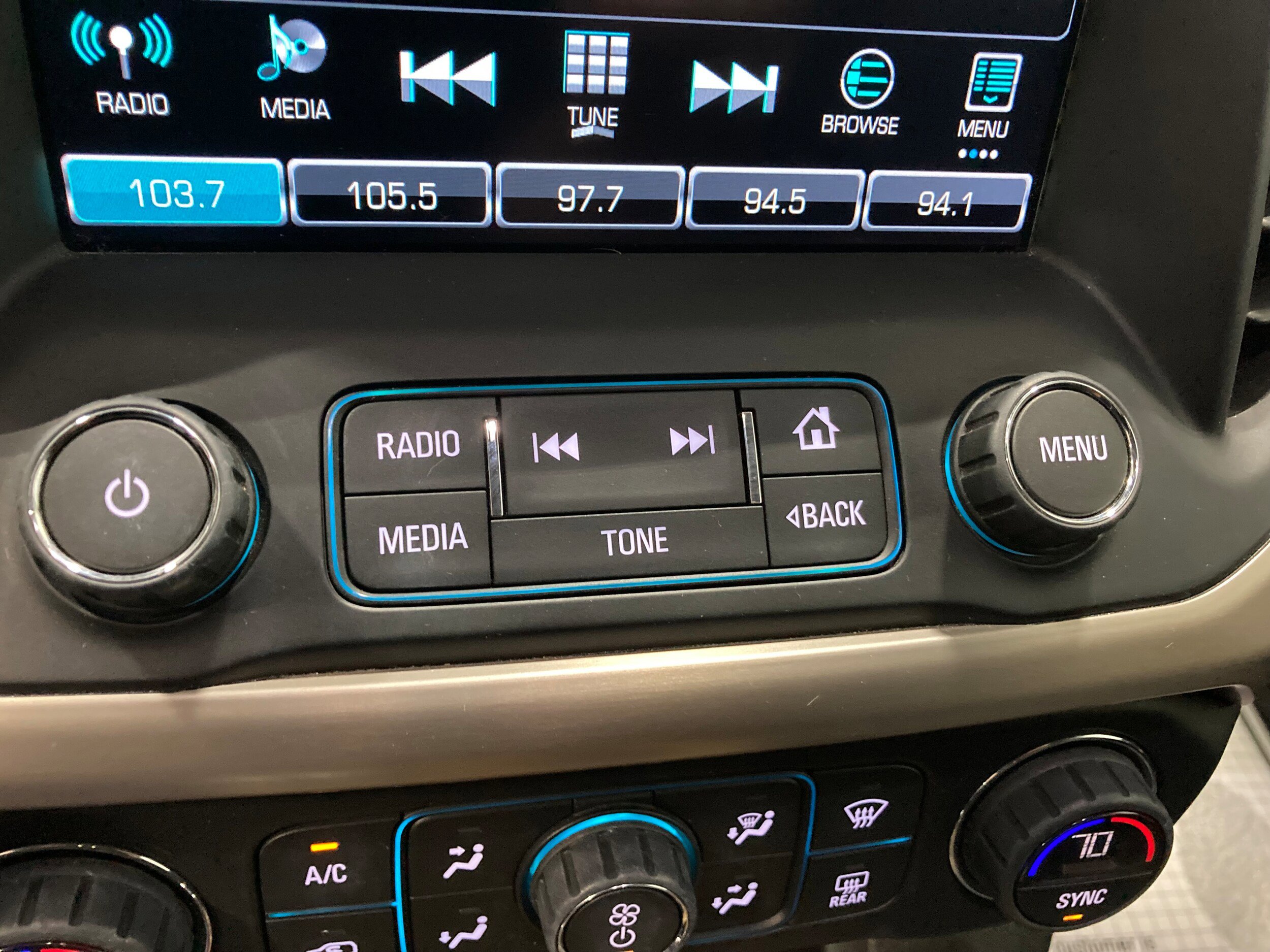 Used 2017 GMC Acadia Denali AWD/4WD image 32