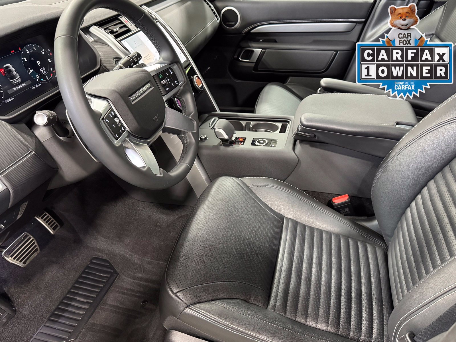 New 2025 Land Rover Discovery Dynamic SE AWD/4WD image 14