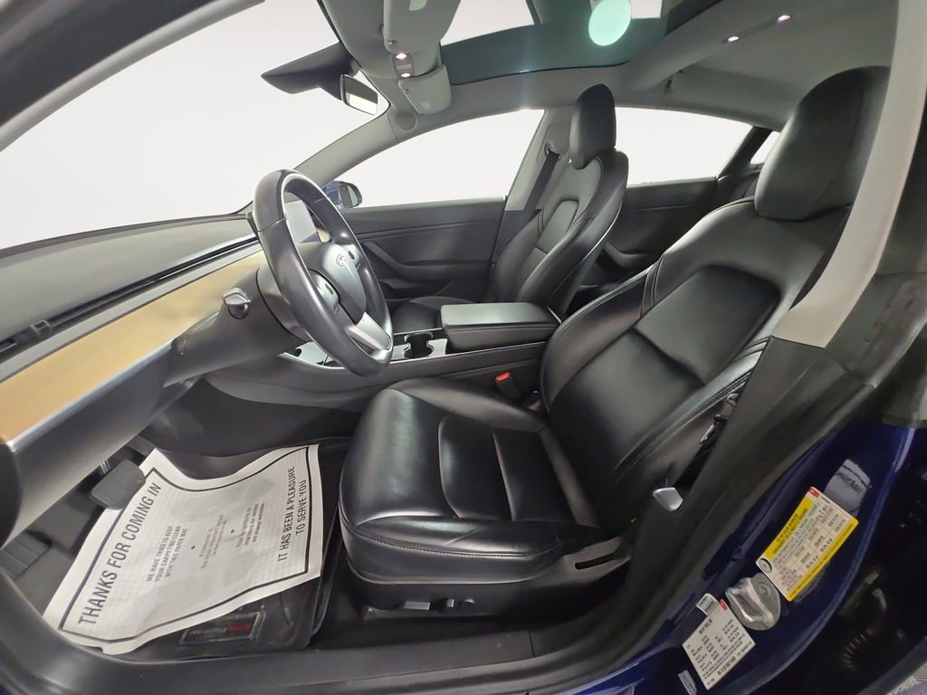 Used 2018 Tesla Model 3 Long Range image 9