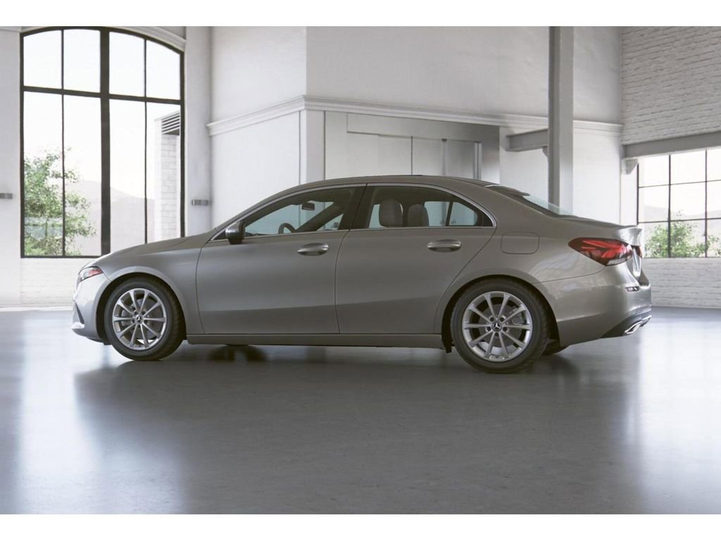 Certified 2020 Mercedes-Benz A 220 4MATIC image 33