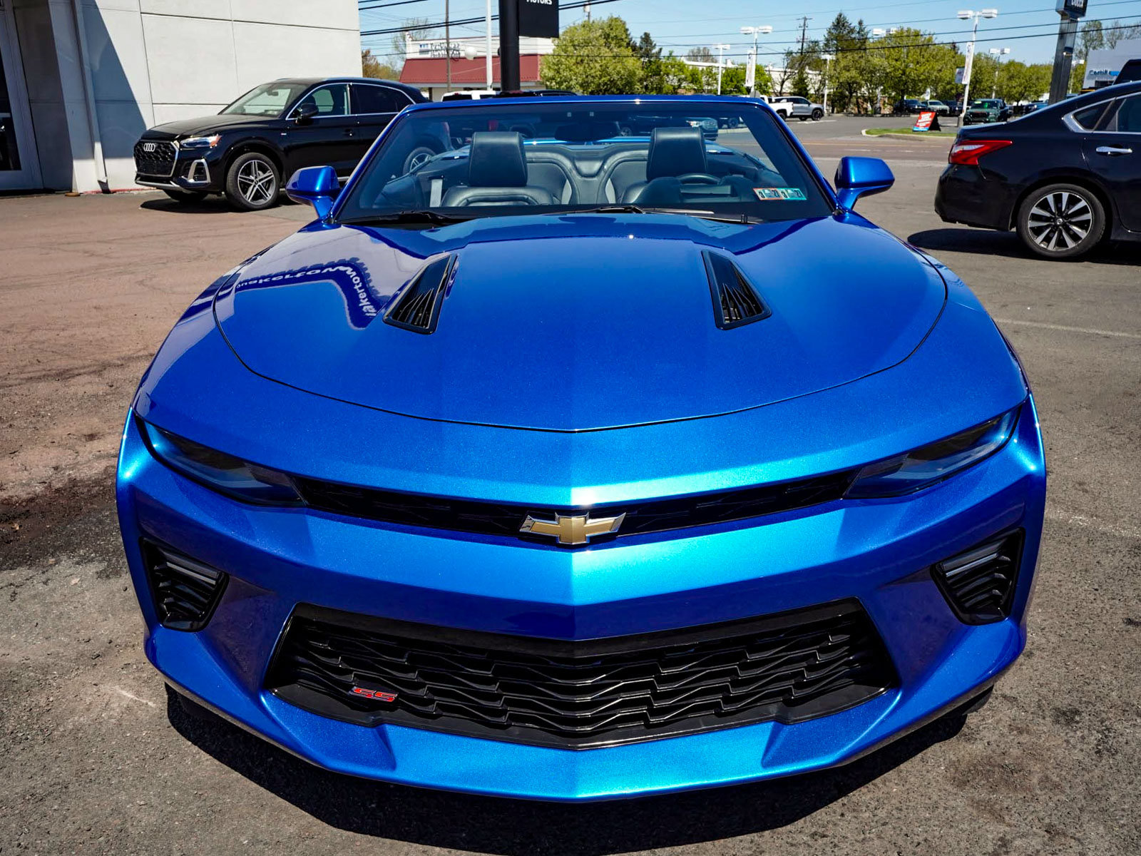 Used 2018 Chevrolet Camaro SS RWD image 4