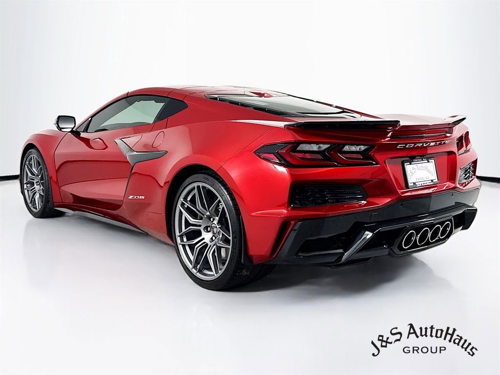Used 2024 Chevrolet Corvette Z06 w/ Chrome Exterior Badge Package RWD image 51