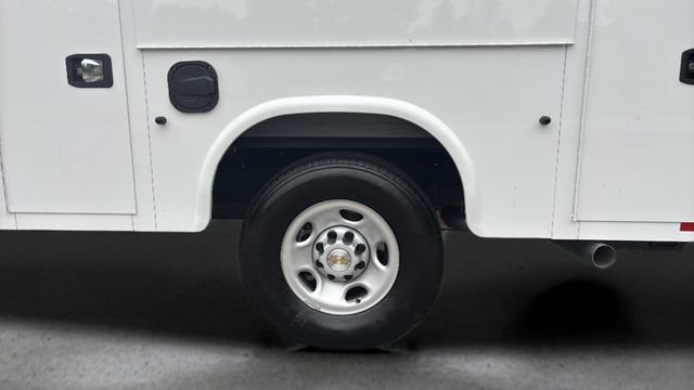 New 2025 Chevrolet Express 3500 w/ Power Convenience Package RWD image 13