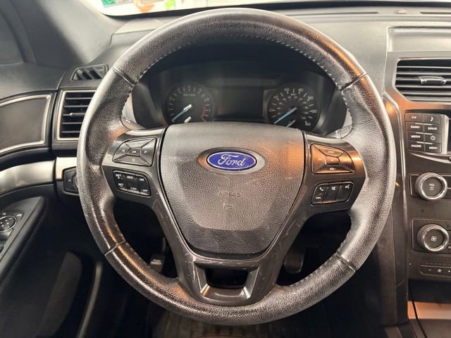 Used 2014 Ford Explorer XLT w/ Equipment Group 201A image 16