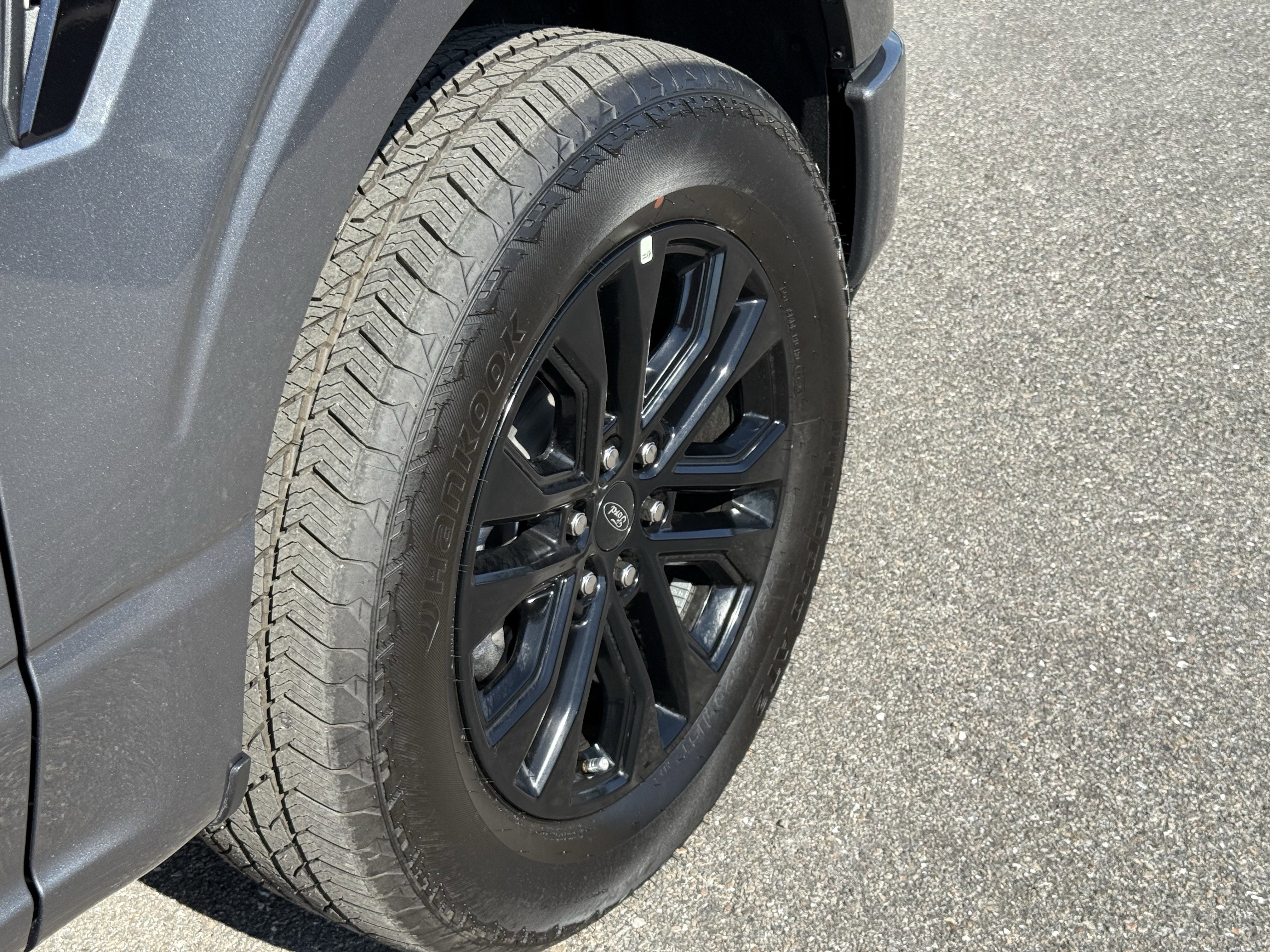 New 2025 Ford F150 Lariat w/ Equipment Group 502A High image 13