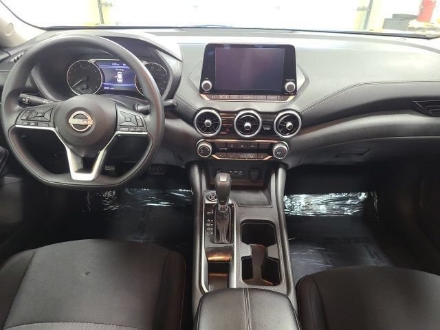 Used 2024 Nissan Sentra SV FWD image 21