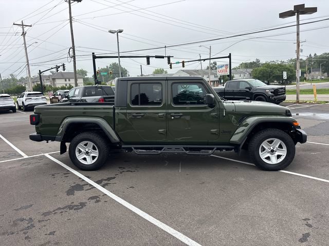 Used 2023 Jeep Gladiator Sport AWD/4WD image 26