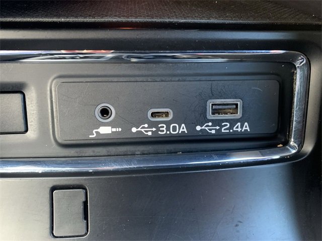 Used 2023 Subaru Ascent Onyx Edition image 27