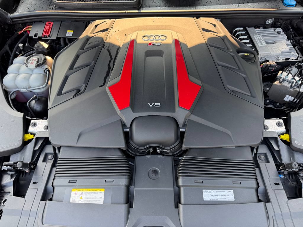 Used 2022 Audi RS Q8 AWD/4WD image 35