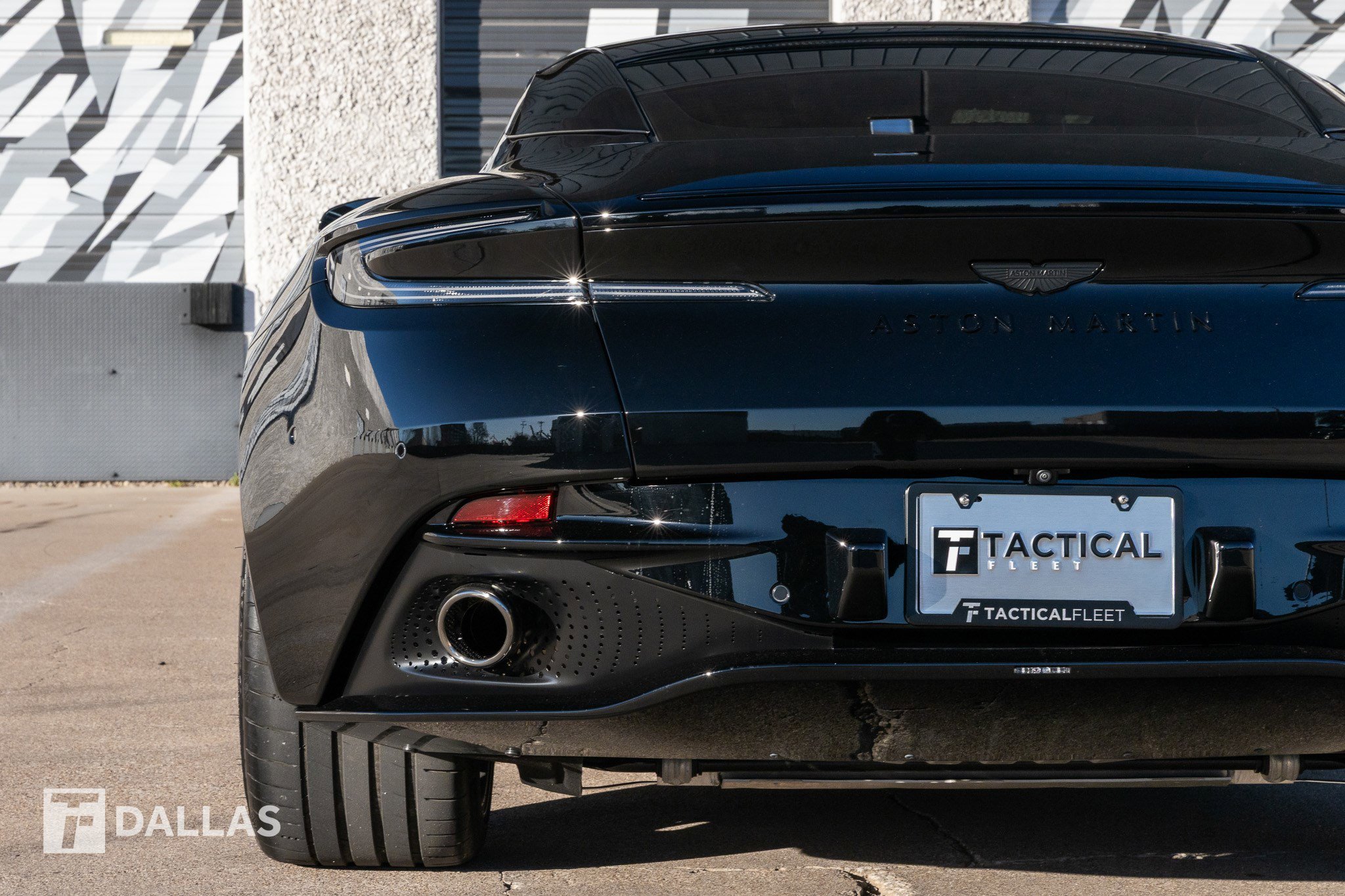 Used 2024 Aston Martin DB12 Coupe image 14