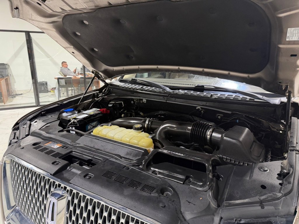 Used 2019 Lincoln Navigator L Reserve w/ Cargo Package image 47