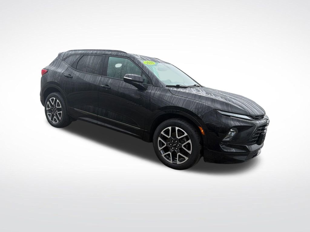Used 2024 Chevrolet Blazer RS AWD/4WD image 8