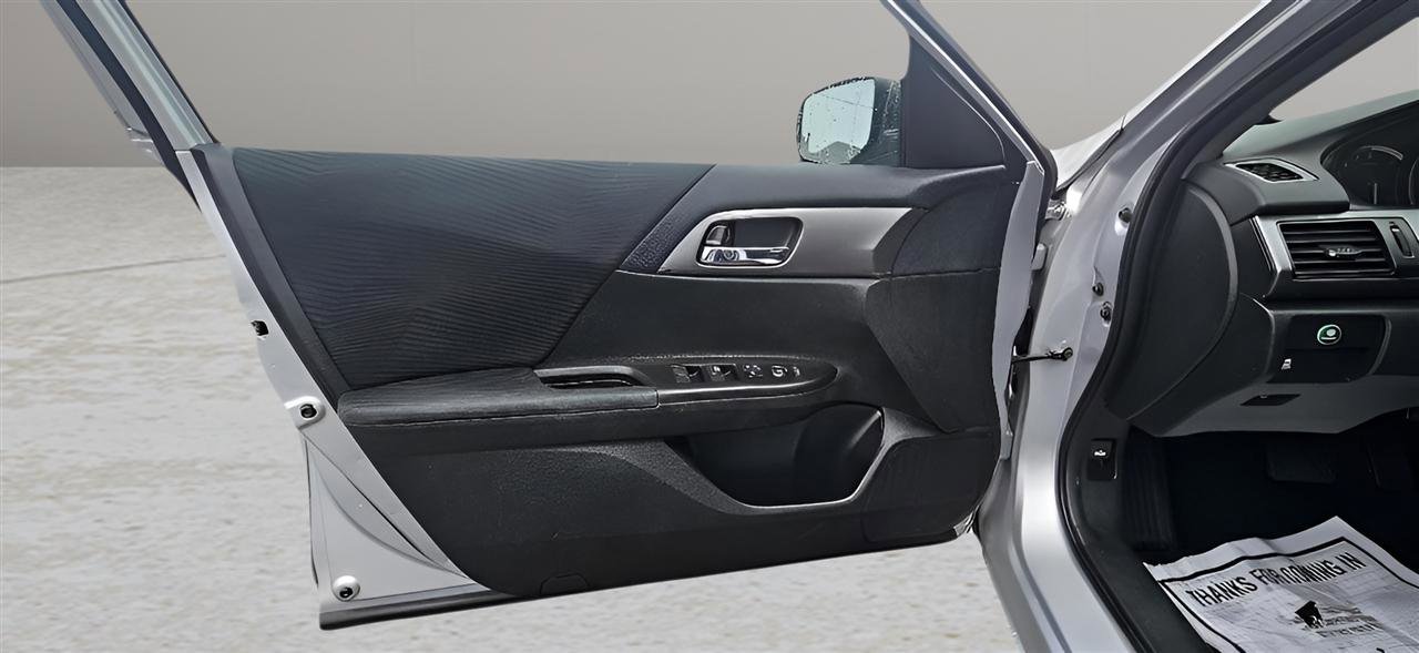 Used 2014 Honda Accord LX image 9