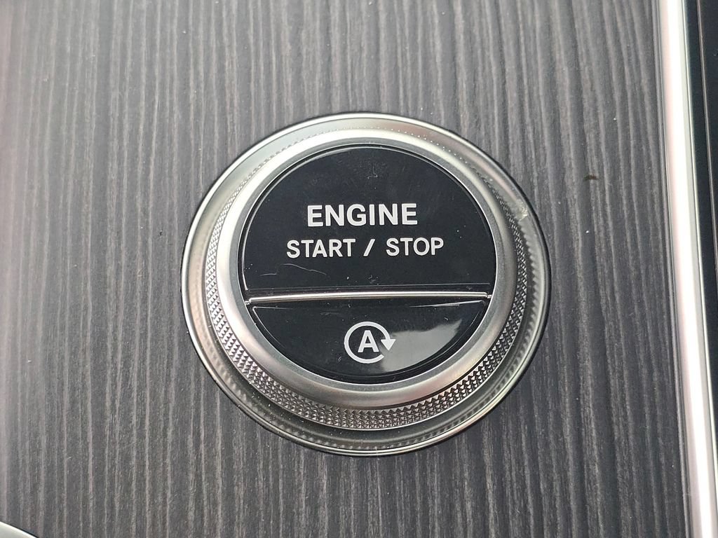 Certified 2026 Mercedes-Benz GLC 300 4MATIC image 37