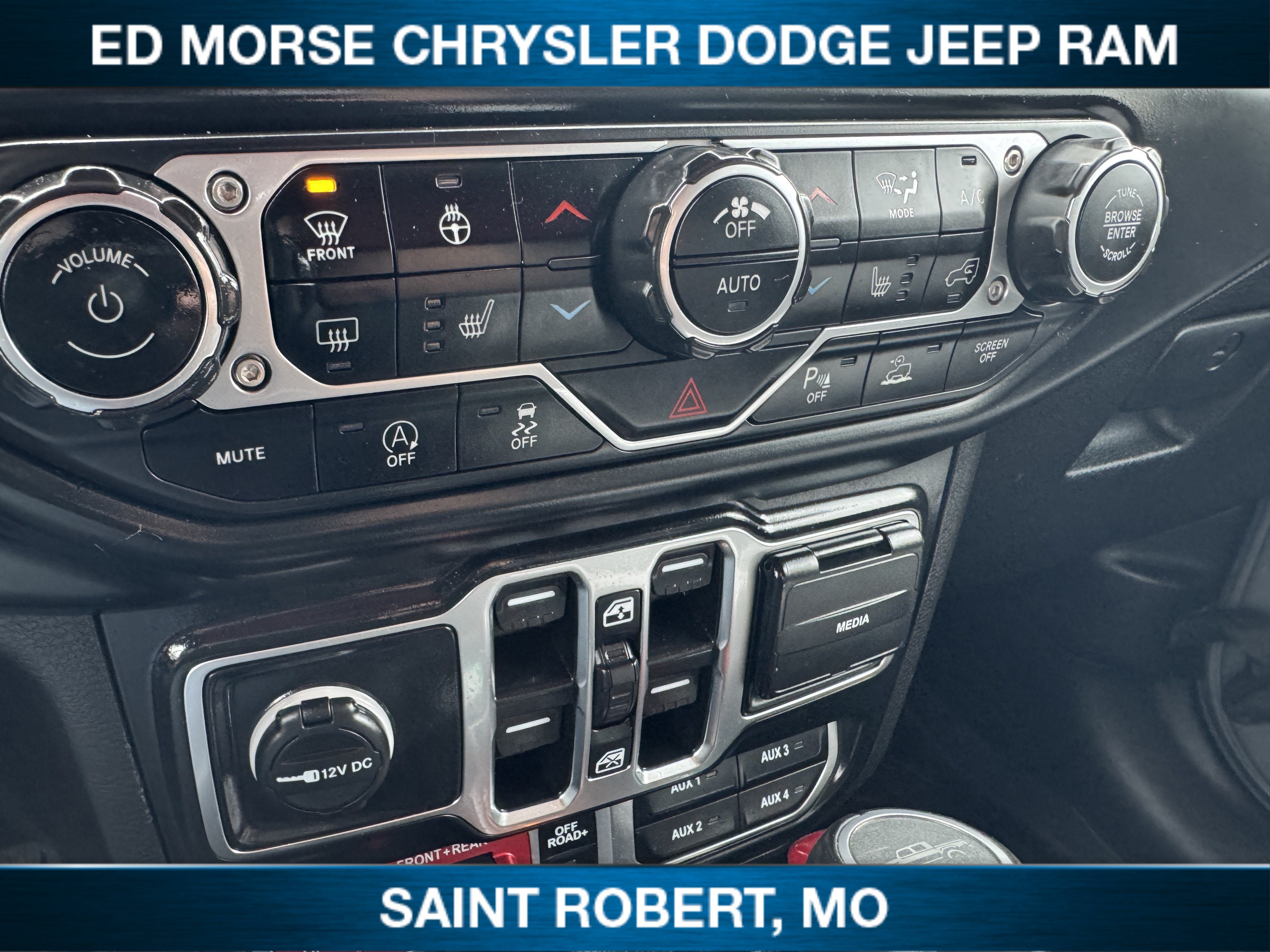 Used 2020 Jeep Gladiator Rubicon AWD/4WD image 16