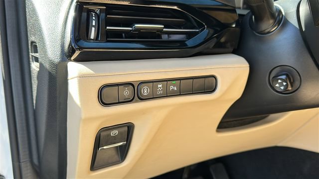 Certified 2023 Acura MDX SH-AWD w/ Technology Package image 13