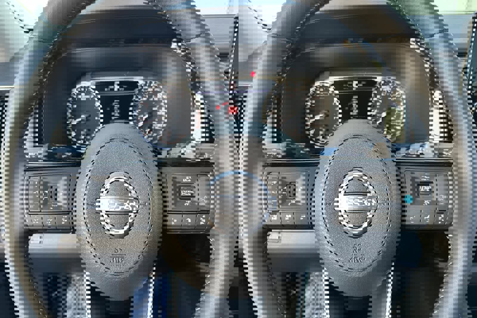 New 2025 Nissan Pathfinder SL image 26