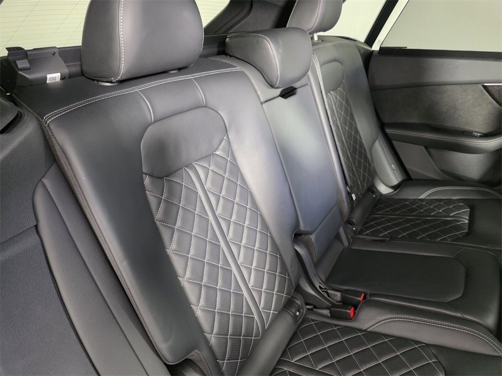 Used 2021 Audi SQ8 Prestige image 28