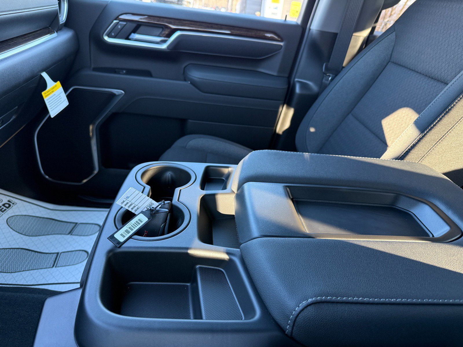 New 2026 GMC Sierra 3500 SLE w/ SLE Value Package AWD/4WD image 30