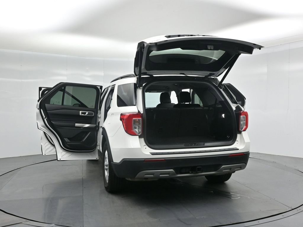 Certified 2021 Ford Explorer XLT RWD image 35