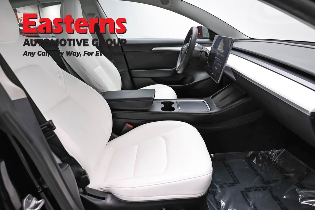 Used 2022 Tesla Model 3 image 18