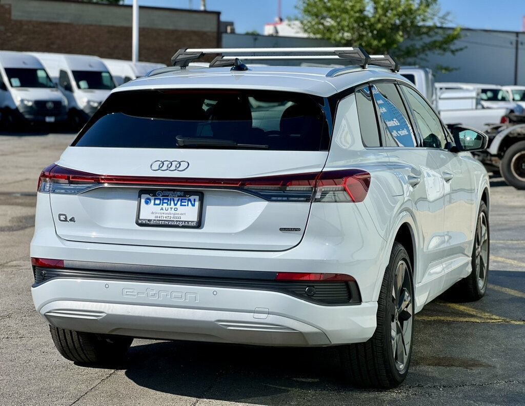 Used 2022 Audi Q4 e-tron Premium Plus w/ Premium Plus AWD/4WD image 37
