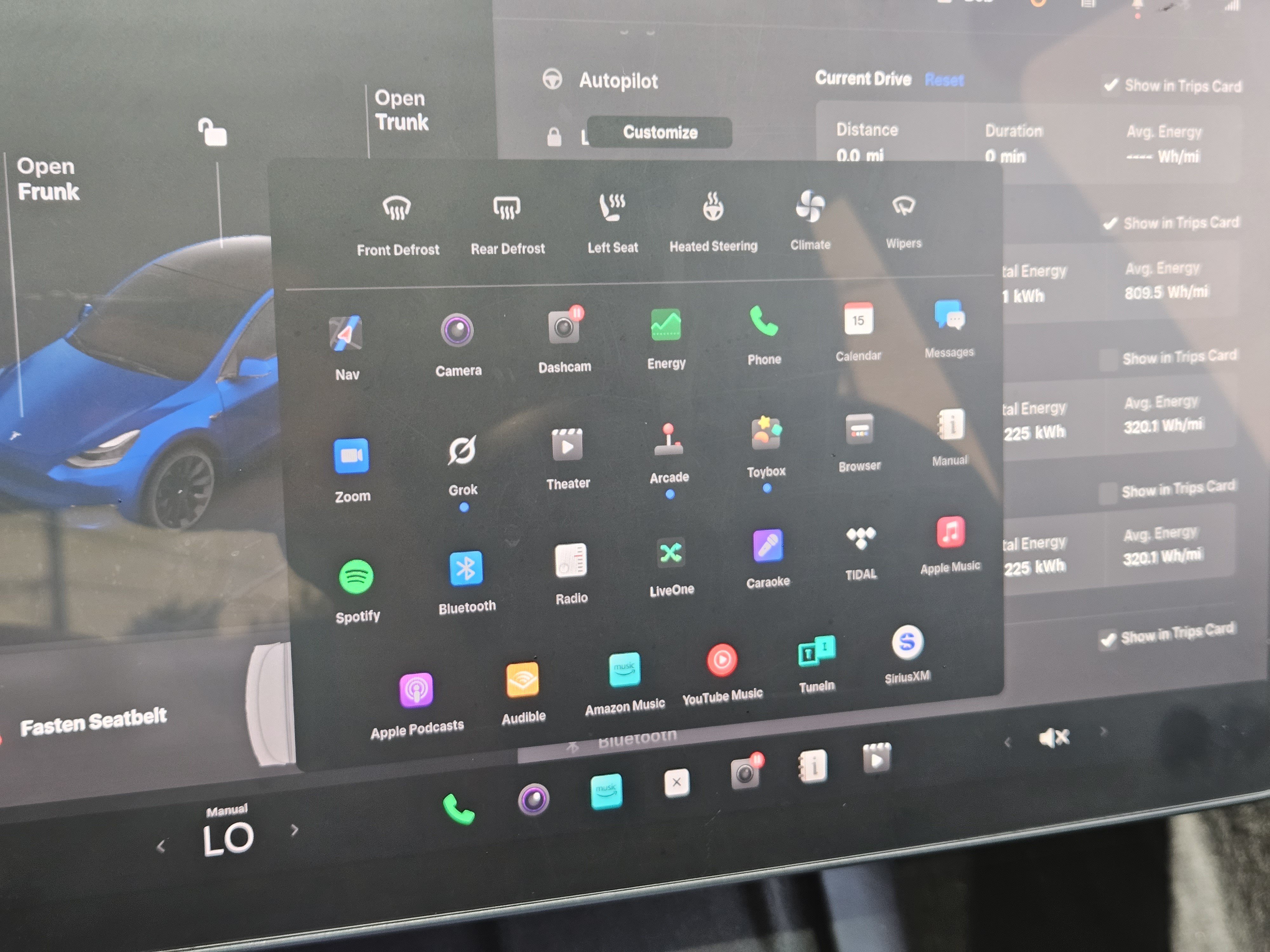 Used 2022 Tesla Model Y Long Range AWD/4WD image 18
