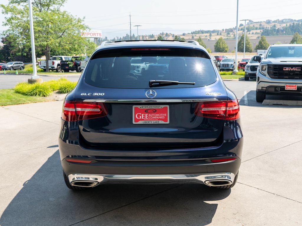 Used 2019 Mercedes-Benz GLC 300 4MATIC image 6