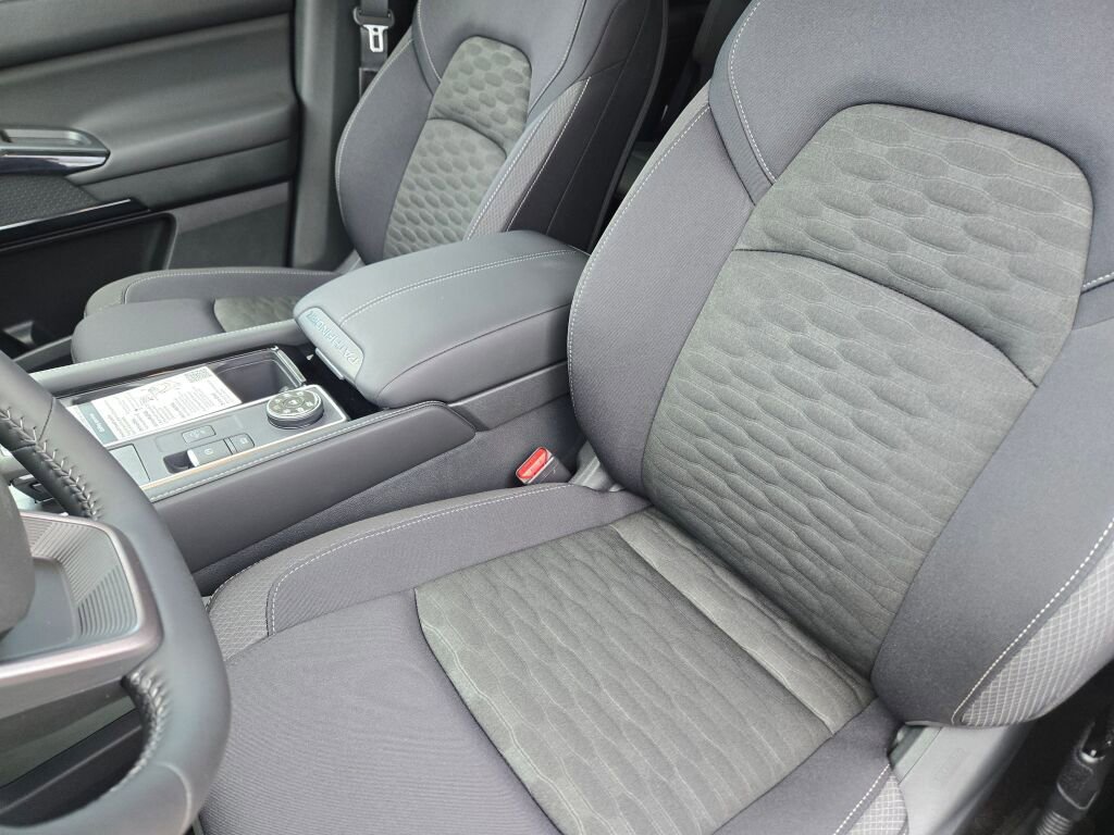 New 2026 Nissan Pathfinder SV AWD/4WD image 20