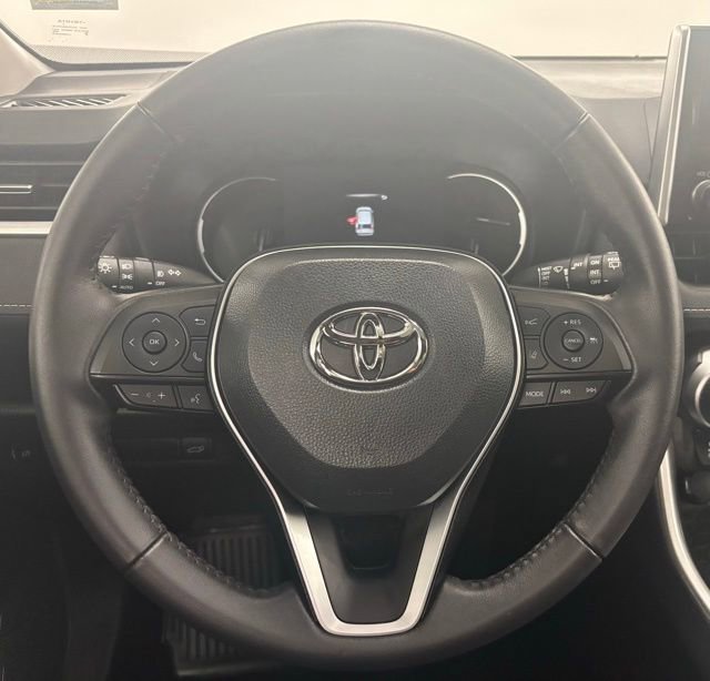 Used 2024 Toyota RAV4 XLE Premium image 22