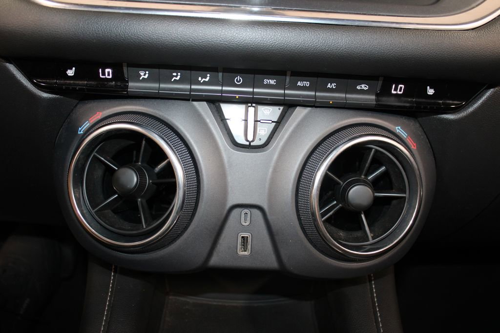 Used 2024 Chevrolet Blazer LT image 42