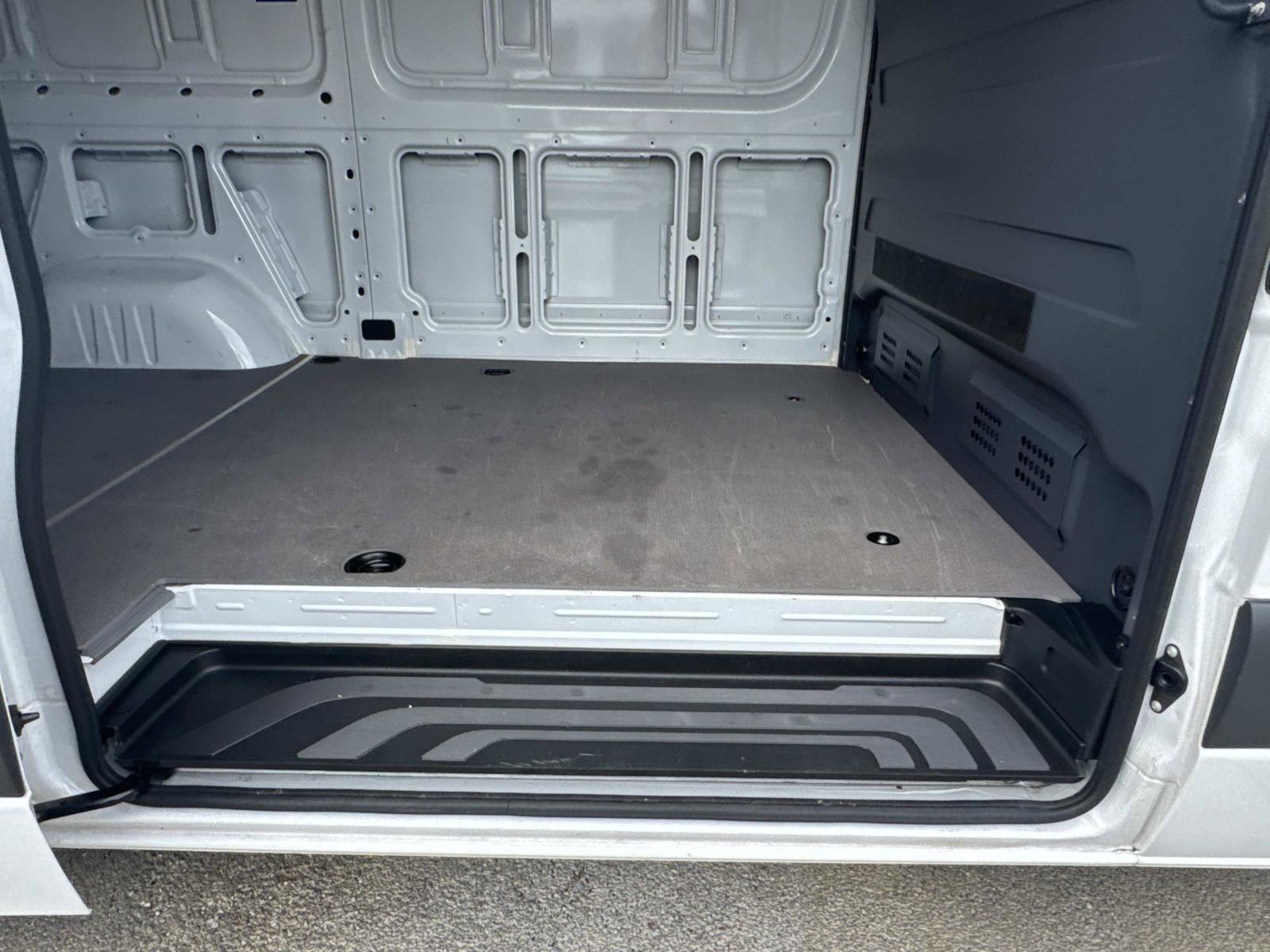 New 2025 Mercedes-Benz Sprinter 2500 image 4