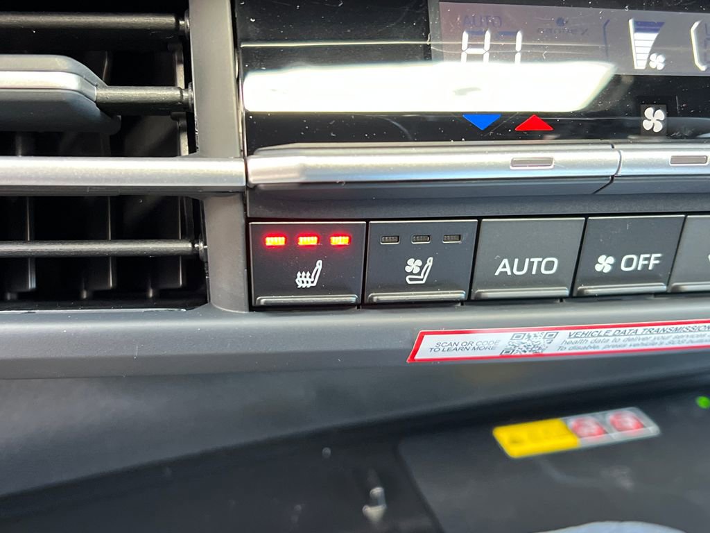 New 2026 Toyota Sienna Platinum image 31