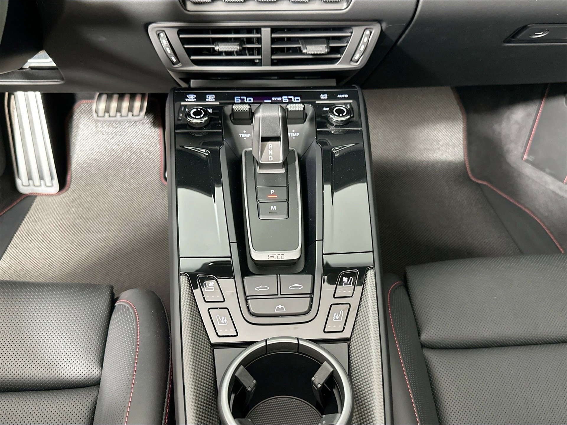 Certified 2025 Porsche 911 Carrera S image 24