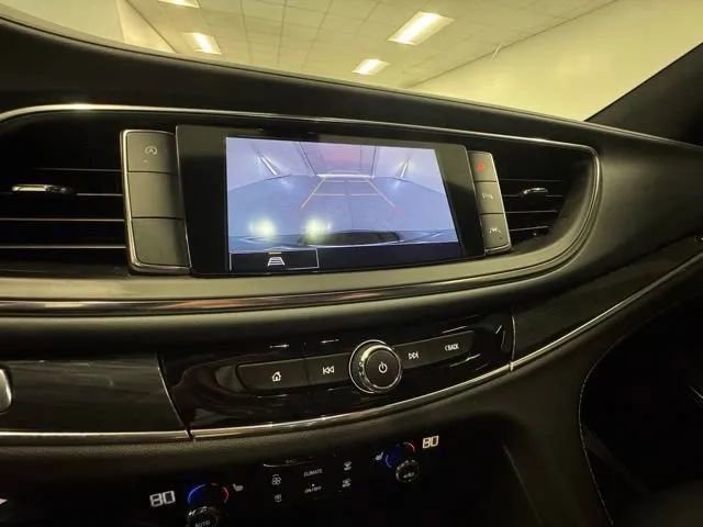 Used 2024 Buick Enclave Essence w/ Sport Touring Edition FWD image 19