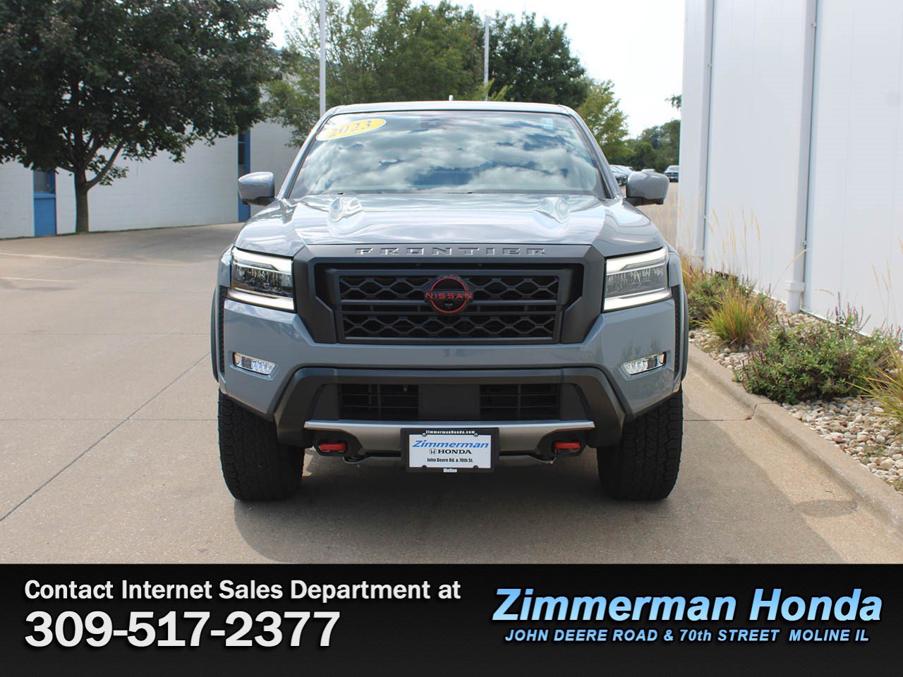 Used 2023 Nissan Frontier PRO-4X w/ Pro-4X Premium Package AWD/4WD image 4